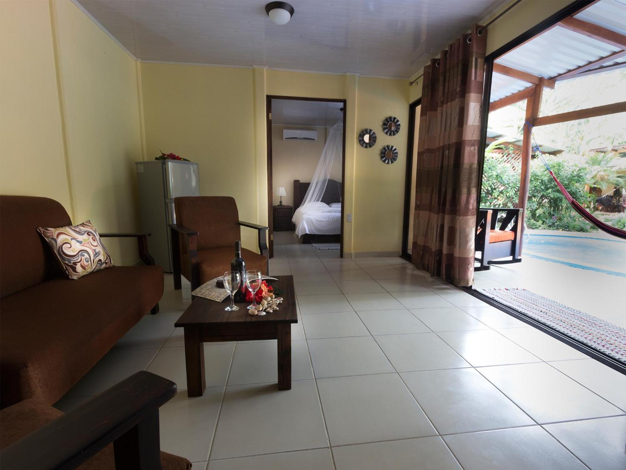 Hotel Caribbean Coconut Cahuita Exterior foto