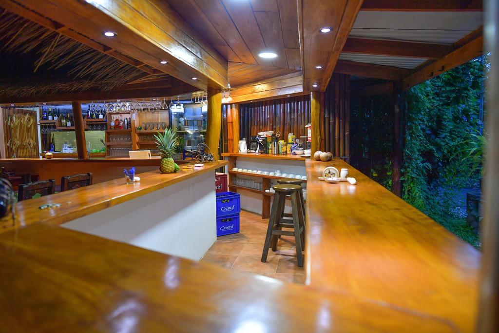 Hotel Caribbean Coconut Cahuita Exterior foto