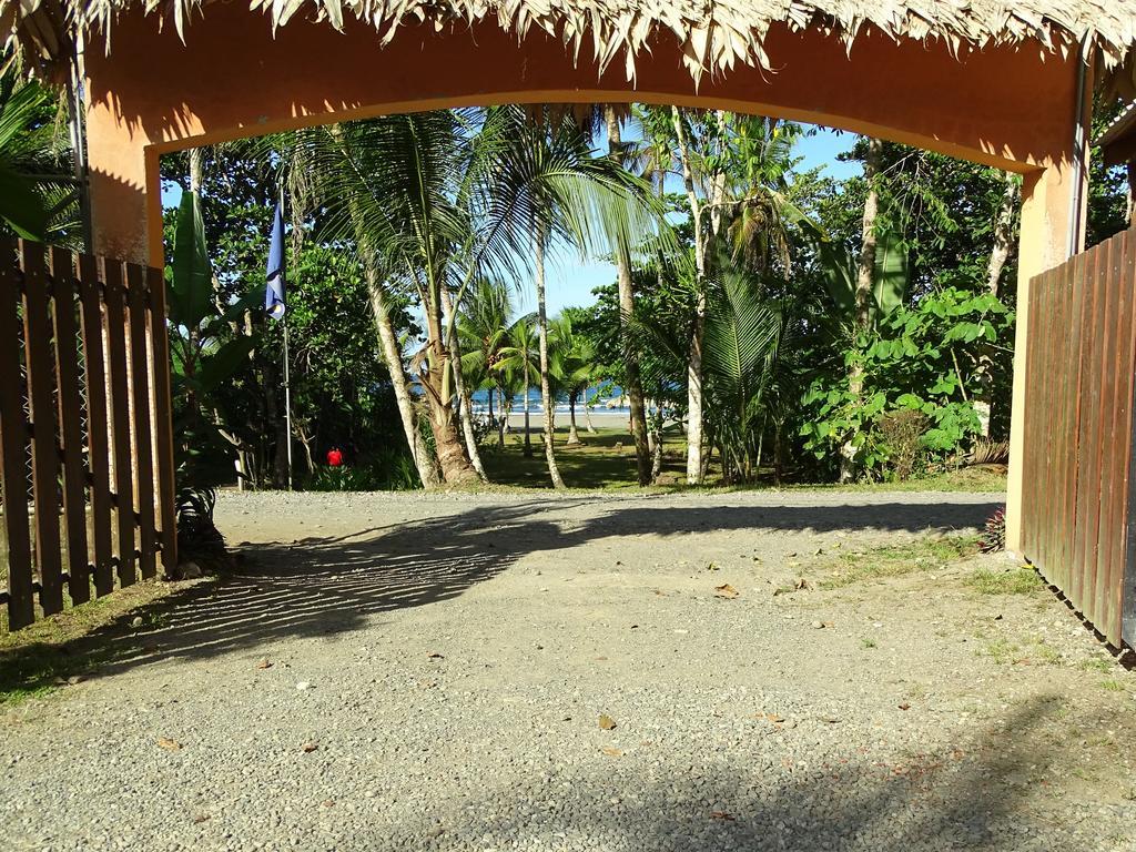 Hotel Caribbean Coconut Cahuita Exterior foto