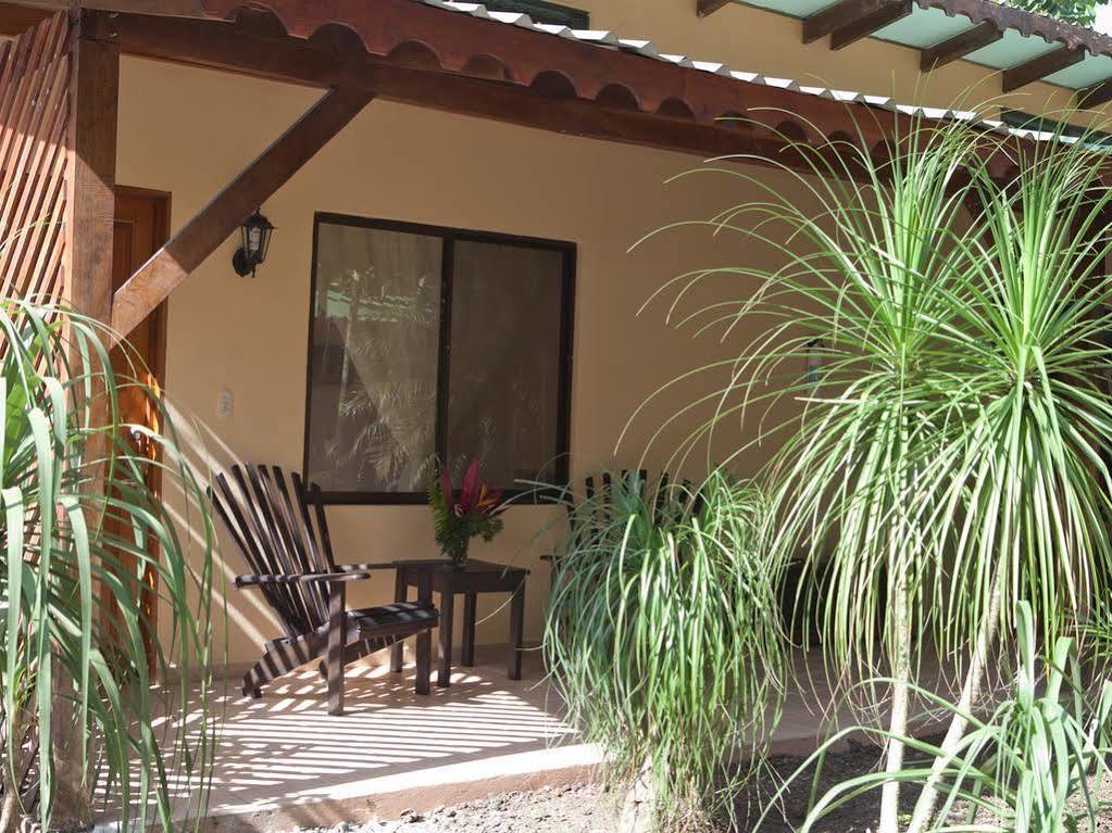 Hotel Caribbean Coconut Cahuita Exterior foto